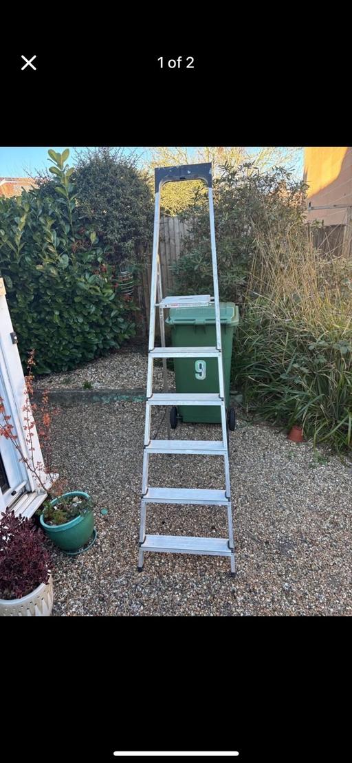 Buy & Sell South East London Kidbrooke - South East London - Photos for Abru Warner high step ladder like new