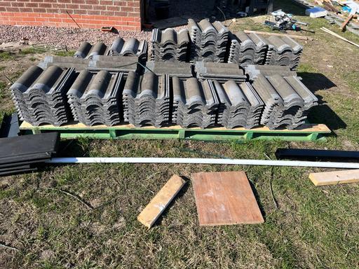 Buy & Sell Greater Manchester Trafford - Photos for Redland Regent Roof Tiles Slate Grey Tiles