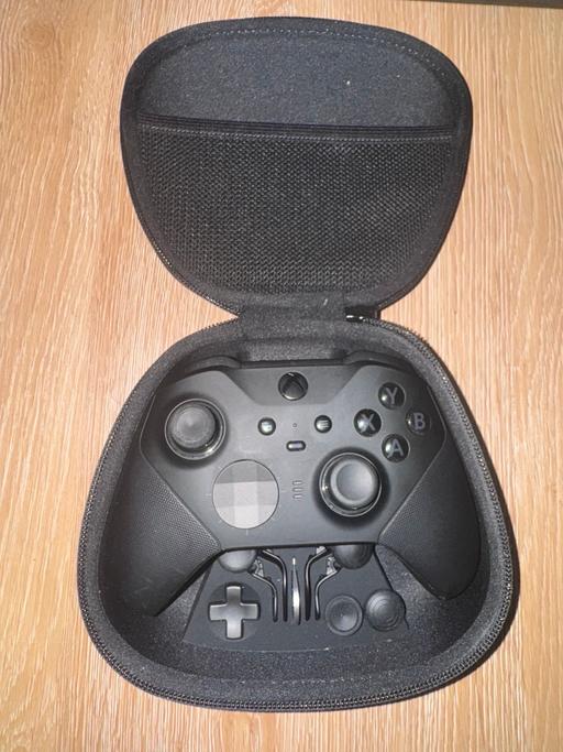 Buy & Sell South West London Hatton - South West London - Photos for Xbox elite controller series 2