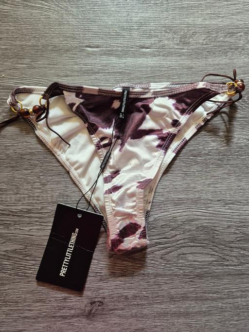 Buy & Sell Greater Manchester Manchester - Photos for new Womens Pretty Little Thing Bikini Bottoms