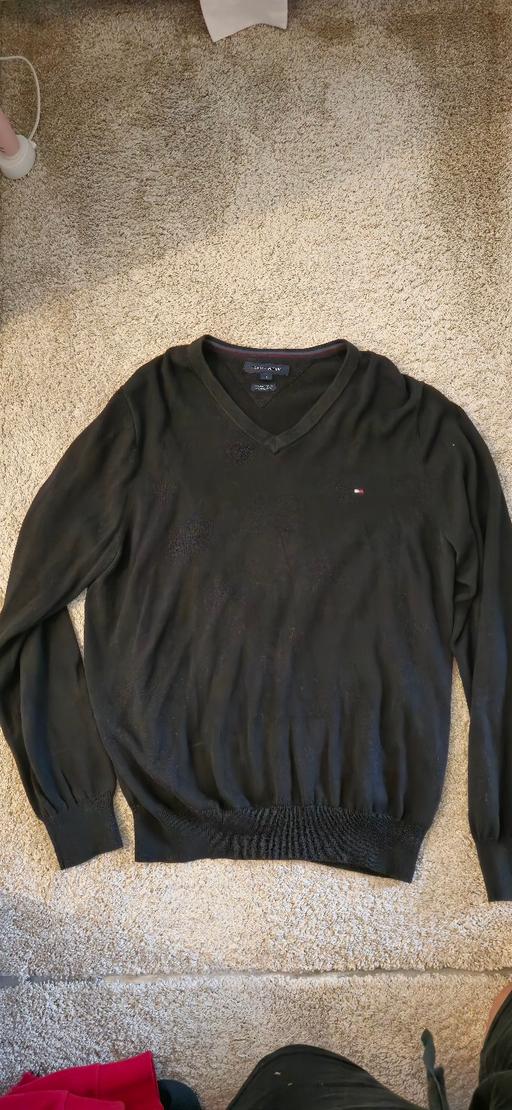 Buy & Sell South East London Foots Cray - South East London - Photos for Tommy Hilfiger Jumper