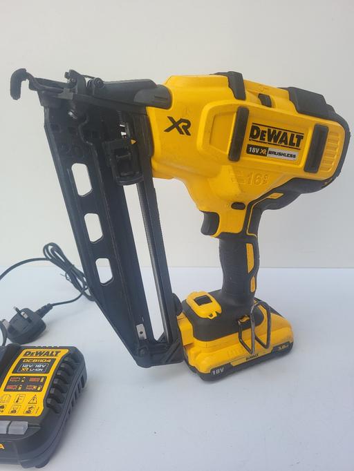 Buy & Sell West Midlands Sandwell - Photos for Dewalt DCN660 18V XR 2nd Fix Nail Gun