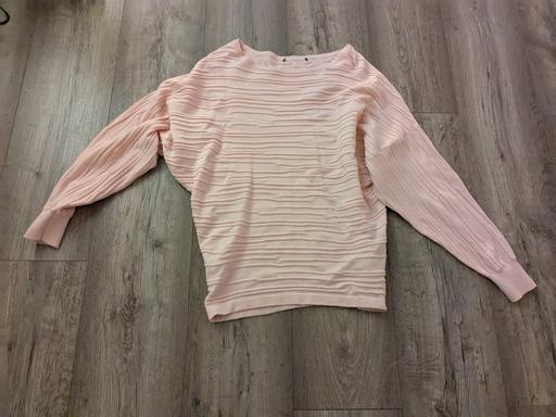 Buy & Sell Merseyside Wirral - Photos for New pink batwing jumper size 10