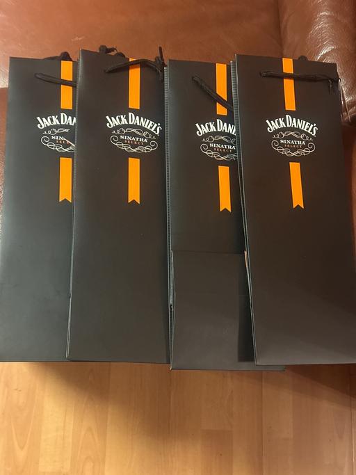 Buy & Sell South West London Richmond upon Thames - Photos for Jack daniel’s gift bags