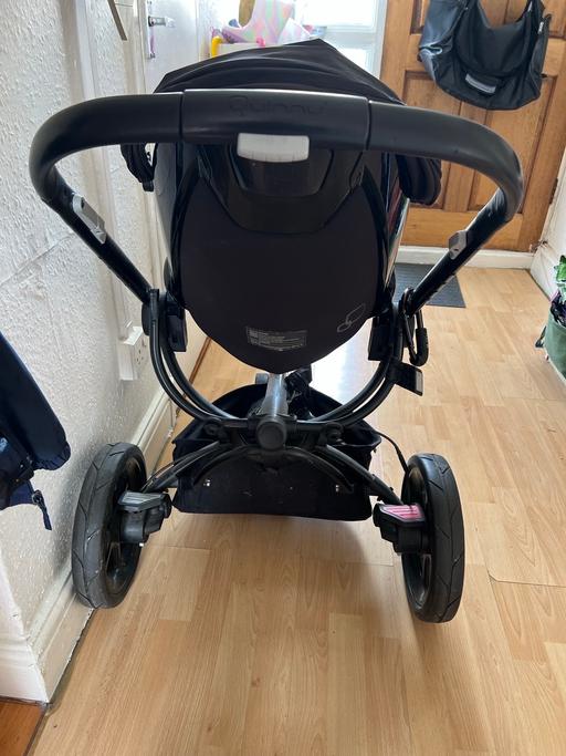 Buy & Sell South West London Southfields - South West London - Photos for Quinny Moodd pushchair black