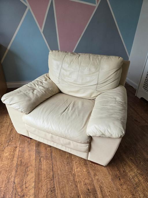Buy & Sell West Midlands Solihull - Photos for leather chair and footstool