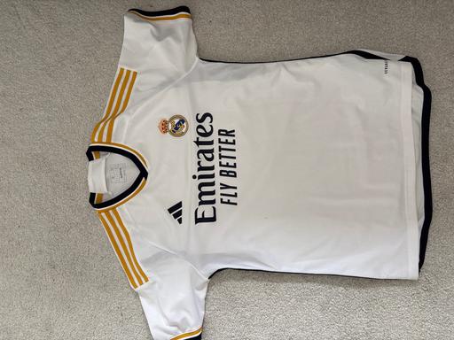 Buy & Sell North Northamptonshire Denington Industrial Estate - North Northamptonshire - Photos for REAL MADRID AUTHENTIC KIT