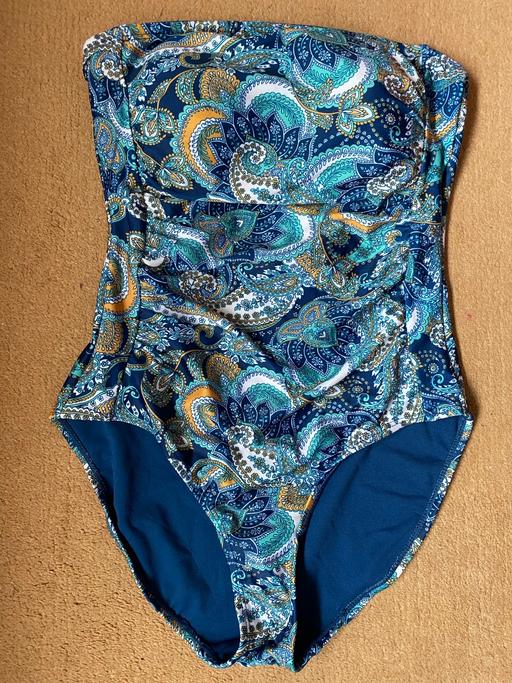 Buy & Sell West Midlands Dudley - Photos for Ladies Strapless Paiseley Swimsuit Size 10