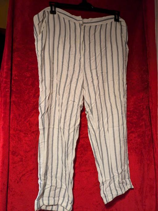 Buy & Sell Shropshire Telford and Wrekin - Photos for PRELOVED WOMENS TROUSERS
