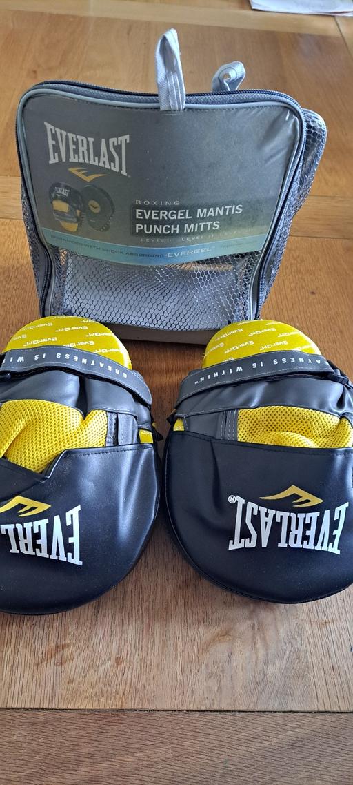 Buy & Sell Norfolk Great Yarmouth - Photos for punch mitts