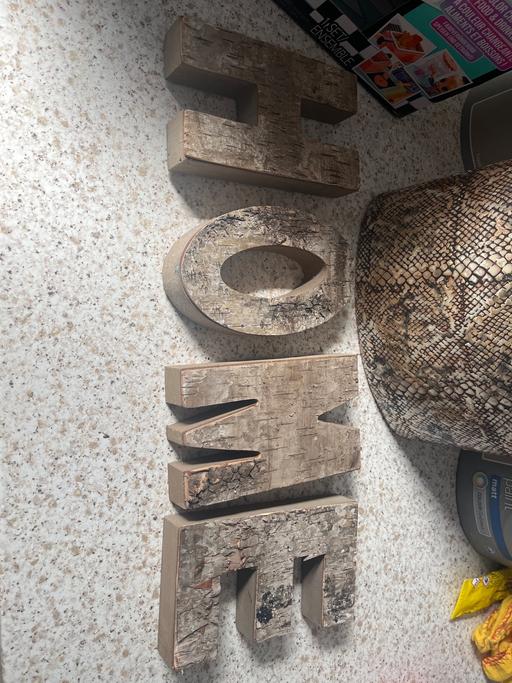 Buy & Sell South Yorkshire Rotherham - Photos for Beautiful wood home letters and vase set