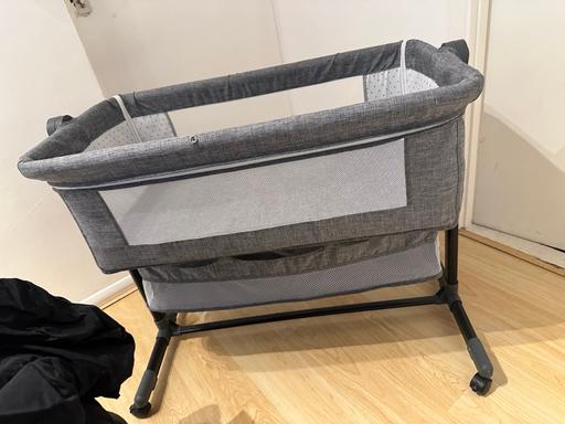 Buy & Sell East London Havering - Photos for Bedside crib for babies collection only