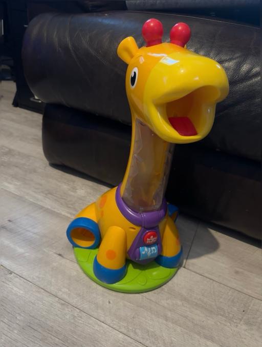 Buy & Sell Central London Cannon Street Station - Central London - Photos for Toy giraffe without the balls