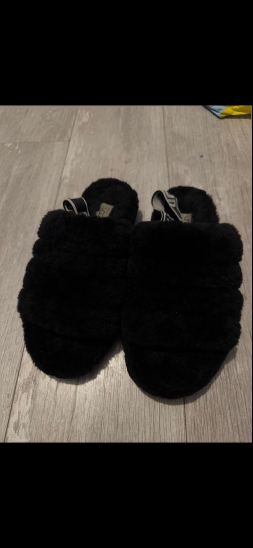 Buy & Sell Central London Cannon Street Station - Central London - Photos for Women’s uggs size 7