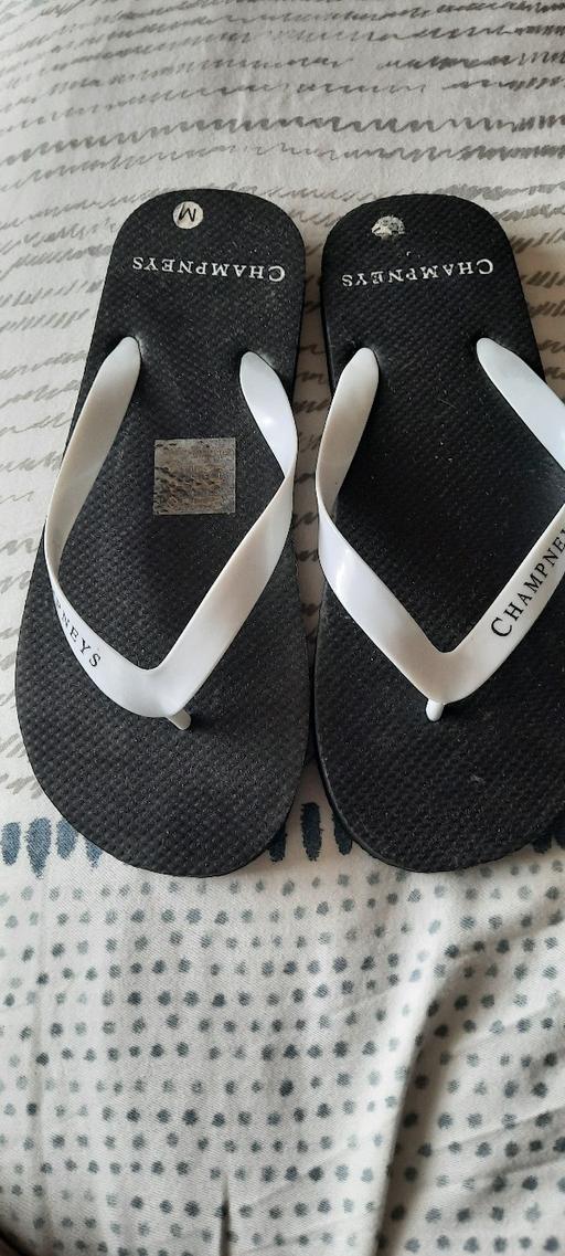 Buy & Sell Merseyside Saint Helens - Photos for BNWOT Champneys flip flops M