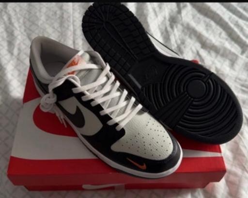 Buy & Sell Central London Cannon Street Station - Central London - Photos for Nike dunk low trainers
