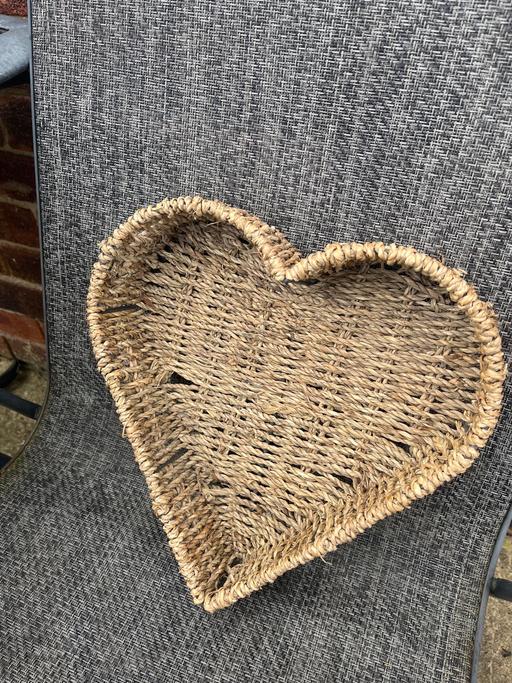Buy & Sell South Yorkshire Doncaster - Photos for Strong heart wicker basket