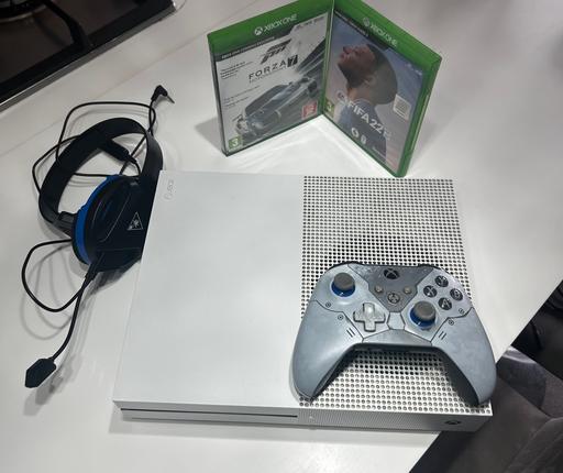Buy & Sell West Midlands Walsall - Photos for Xbox one s