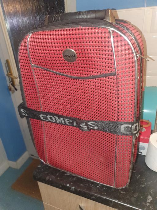 Buy & Sell West Midlands Dudley - Photos for 3 Small Suitcases, Good Condition, Clean .