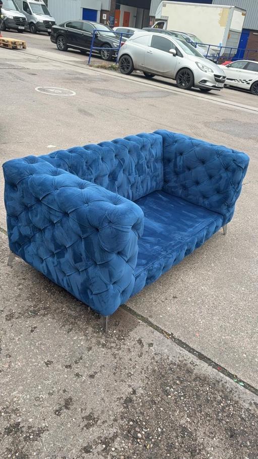 Buy & Sell West Midlands Birmingham - Photos for Stunning Vibrant Blue 2 Seater Chesterfield