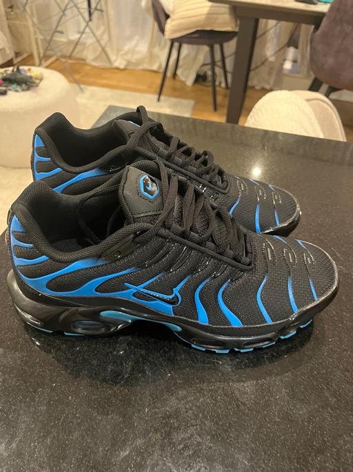 Buy & Sell South East London Woolwich - South East London - Photos for Nike air max Tn
