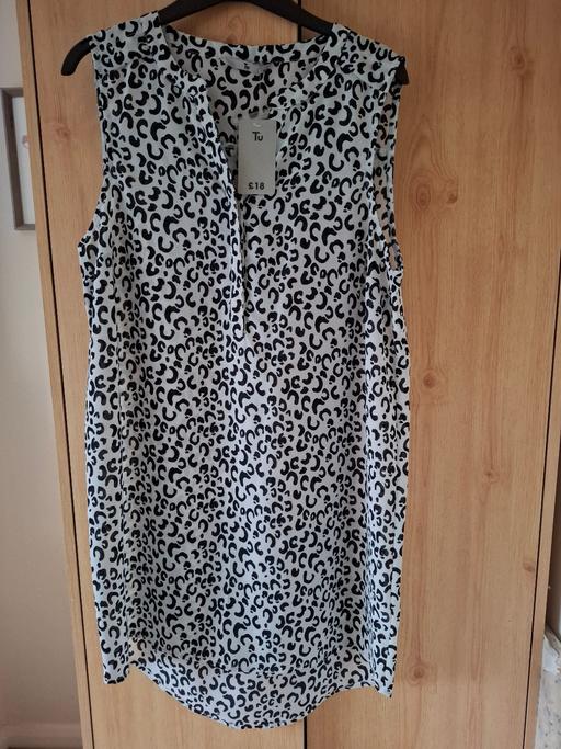 Buy & Sell Staffordshire Lichfield - Photos for BNWT ladies blouse