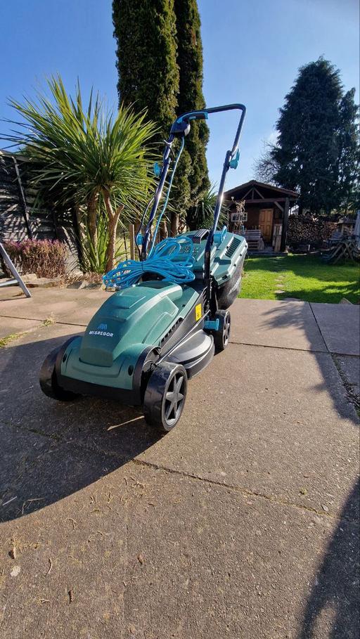 Buy & Sell West Midlands Wolverhampton - Photos for McGregor 32cm Corded Rotary Lawnmower - 1200W