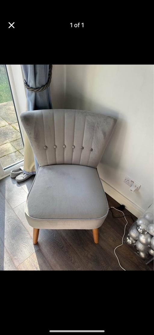 Buy & Sell Buckinghamshire Holmer Green - Buckinghamshire - Photos for Living room chair