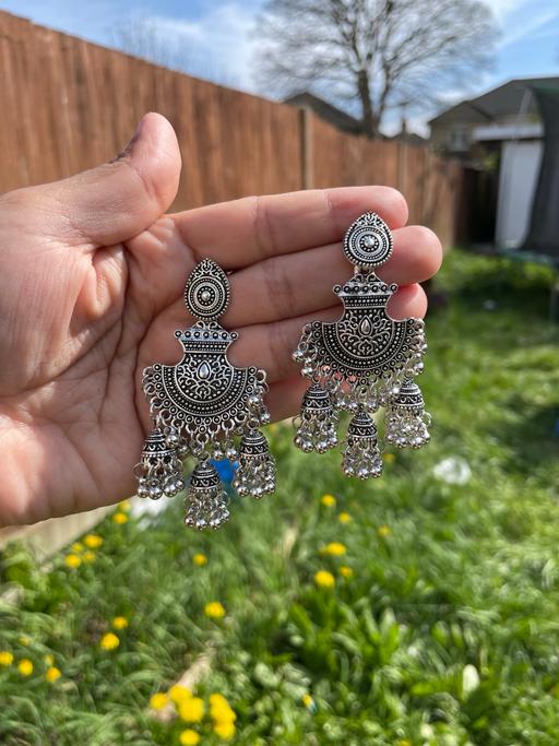 Buy & Sell South West London Norbury - South West London - Photos for Earrings