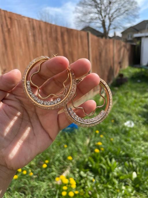 Buy & Sell South West London Norbury - South West London - Photos for Hoops earrings