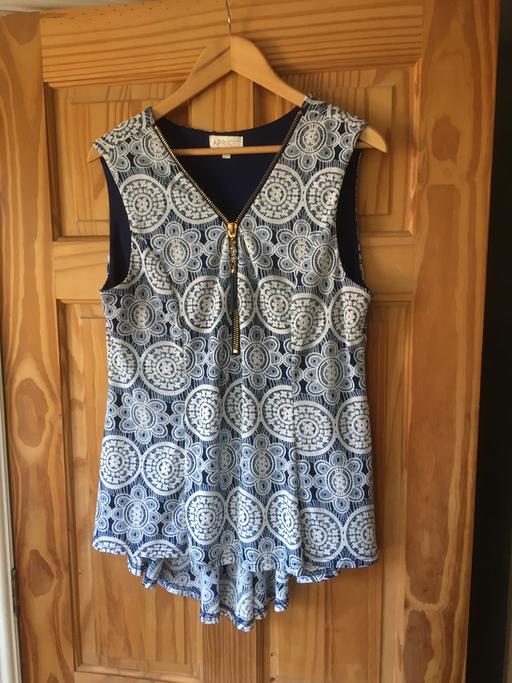 Buy & Sell West Midlands Walsall - Photos for Ladies Top