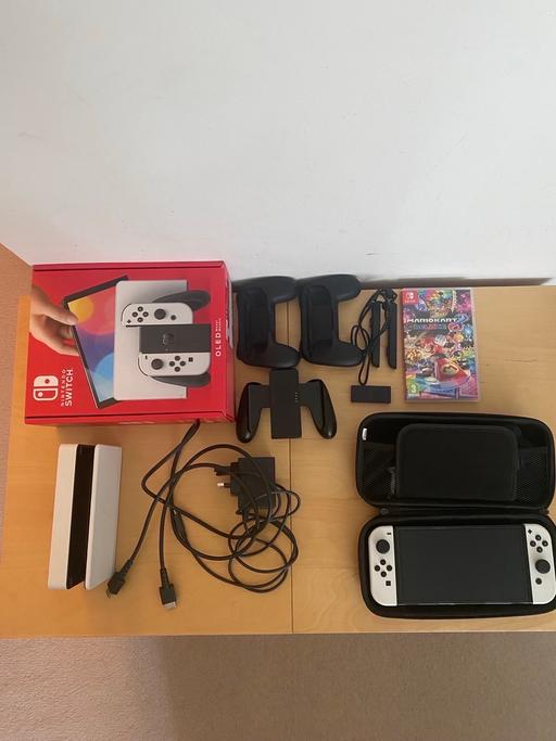 Buy & Sell Buckinghamshire Milton Keynes - Photos for Nintendo switch OLED (white) + Mario Kart 8