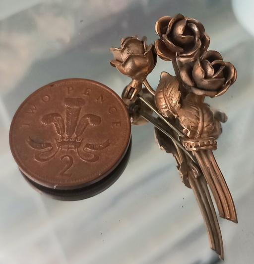 Buy & Sell Merseyside Saint Helens - Photos for vintage brass flowers brooch