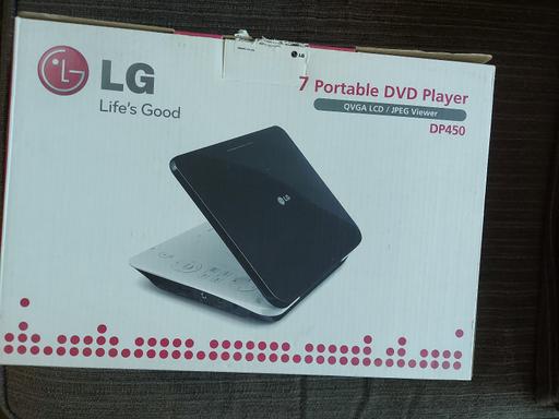 Buy & Sell East London Upper Walthamstow - East London - Photos for Portable DVD player and case