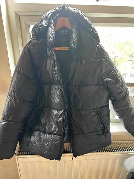 Buy & Sell North West London Harlesden - North West London - Photos for Black hooded zipped boohoo jacket