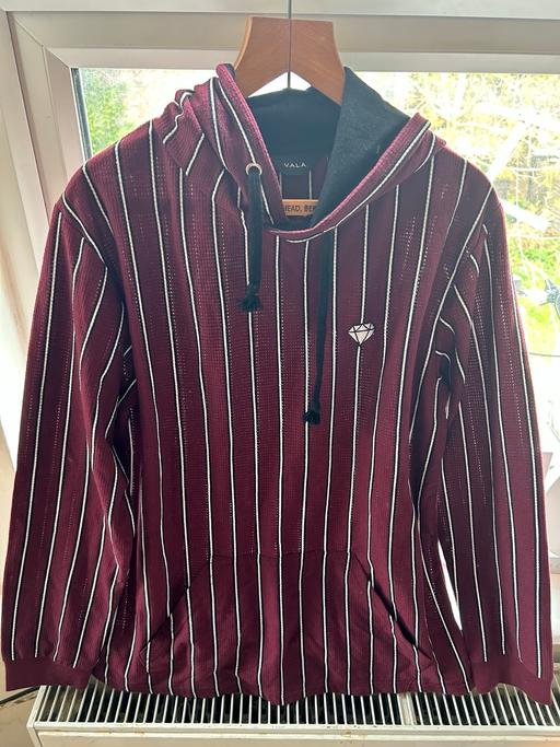 Buy & Sell North West London Harlesden - North West London - Photos for V.A.L.A long sleeve burgundy men’s hooded top