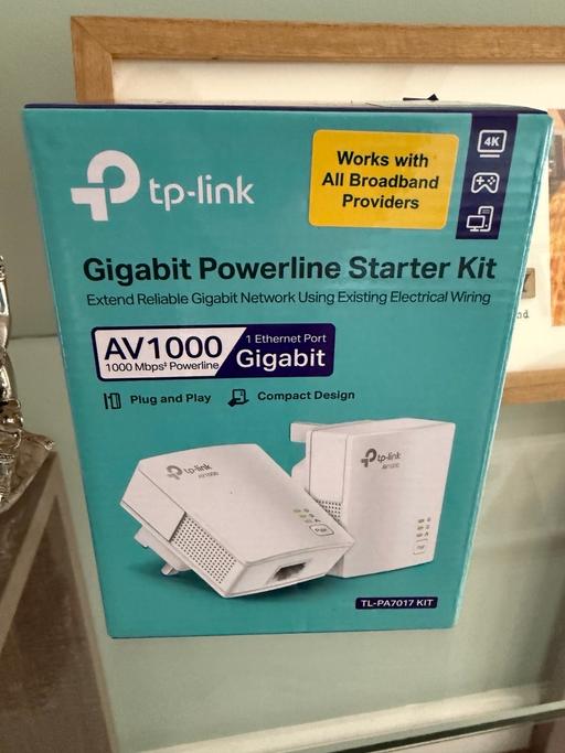 Buy & Sell Shropshire Shifnal - Shropshire - Photos for WiFi extender/powerline