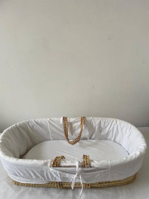Buy & Sell North London Tottenham - North London - Photos for moses basket