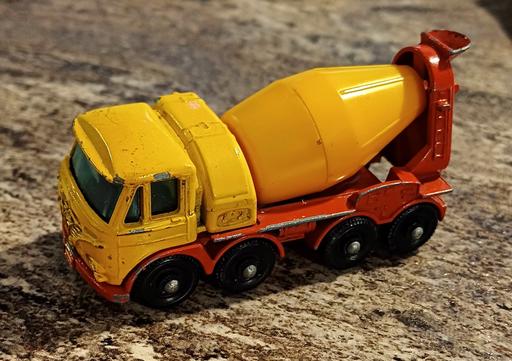 Buy & Sell Greater Manchester Stockport - Photos for Vintage Matchbox Concrete Truck No21