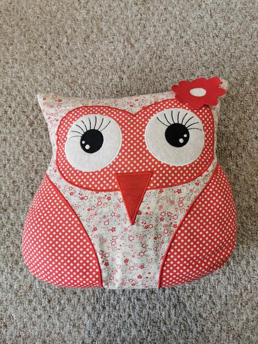 Buy & Sell East London Custom House - East London - Photos for small cushion