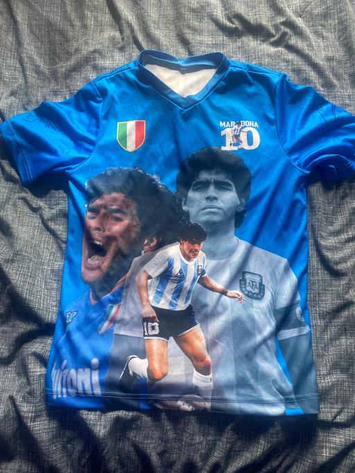 Buy & Sell Lancashire Fylde - Photos for Signed maradona italy top
