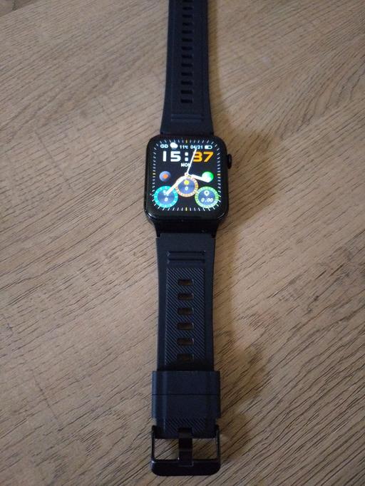 Buy & Sell West Midlands Walsall - Photos for Smart watch