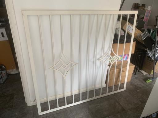 Buy & Sell East London Redbridge - Photos for Metal window grill