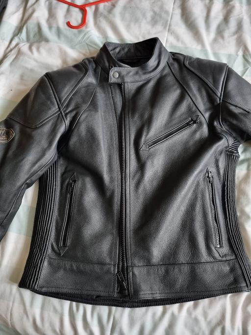 Buy & Sell West Midlands Birmingham - Photos for Frank Thomas motorcycle leathers