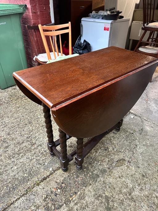 Buy & Sell Bexley Sidcup - Bexley - Photos for Extendable Dining Table