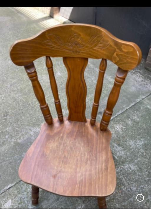 Buy & Sell South East London Grove Park - South East London - Photos for Solid wooden chair with engraved details