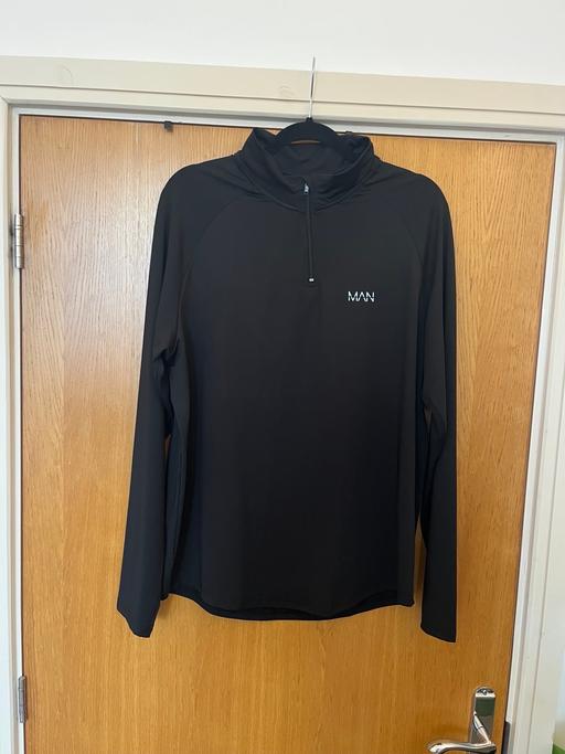 Buy & Sell Greater Manchester Wigan - Photos for Long sleeve t-shirt