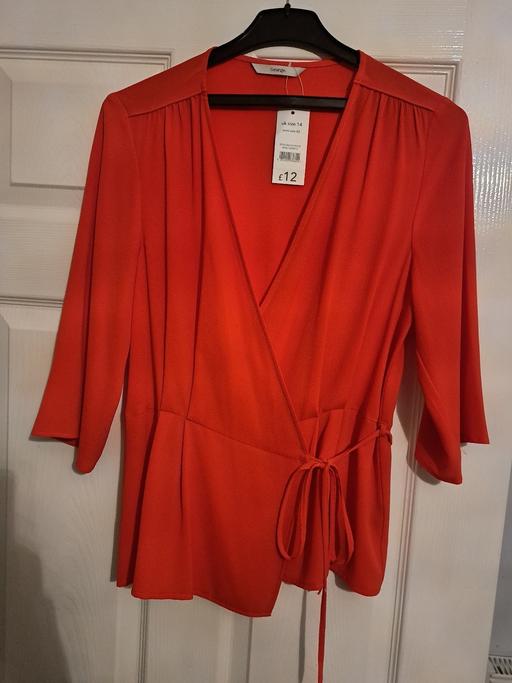 Buy & Sell West Midlands Dudley - Photos for size 14 red new blouse