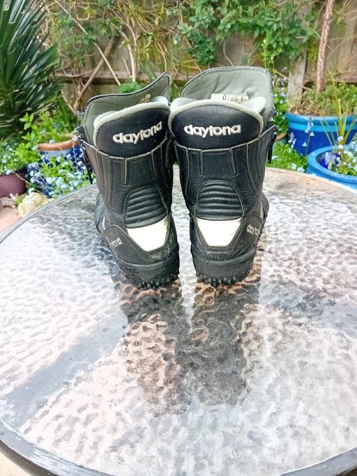 Buy & Sell South East London Croydon - Photos for Daytona leather Lady's motorcycle boots