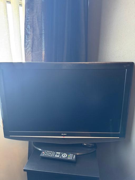 Buy & Sell West Midlands Sandwell - Photos for 32 inch tv